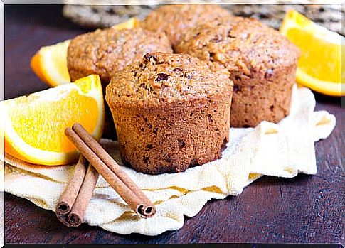 Cupcakes with orange and cinnamon