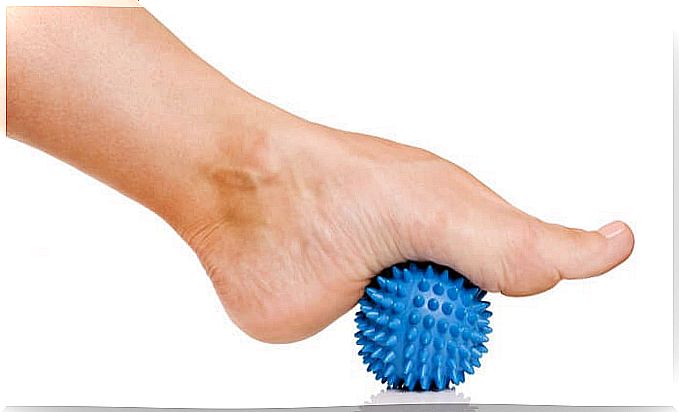 Ball to massage the foot and eliminate foot pain