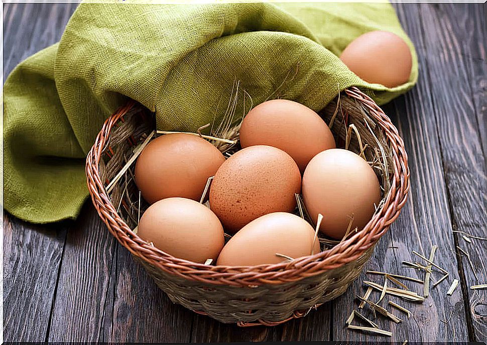 How many eggs should we eat a week?