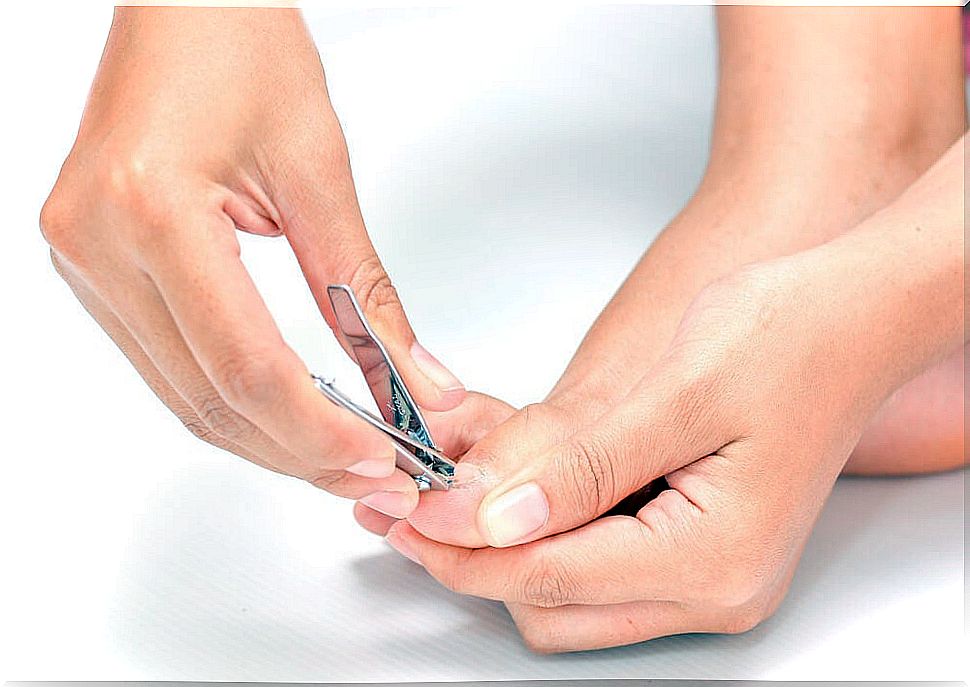 relieve an ingrown toenail