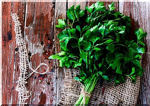 Natural parsley drink